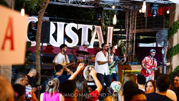 CERVEZA CRISTAL INAUGURA EL BAR CRISTAL UN ESPACIO ÚNICO PARA RECICLAR Y DISFRUTAR DE BUENA MÚSICA 